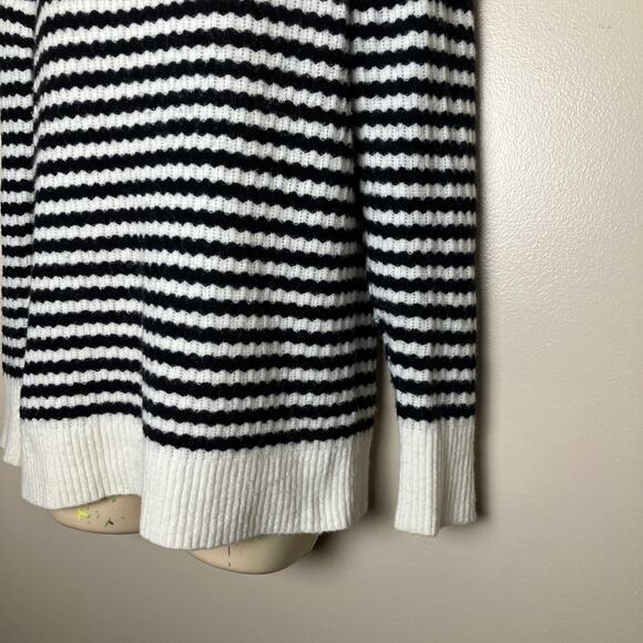 Banana Republic Filpucci Italian Black/White Striped Wool Blend Sweater Size M - Picture 3 of 12